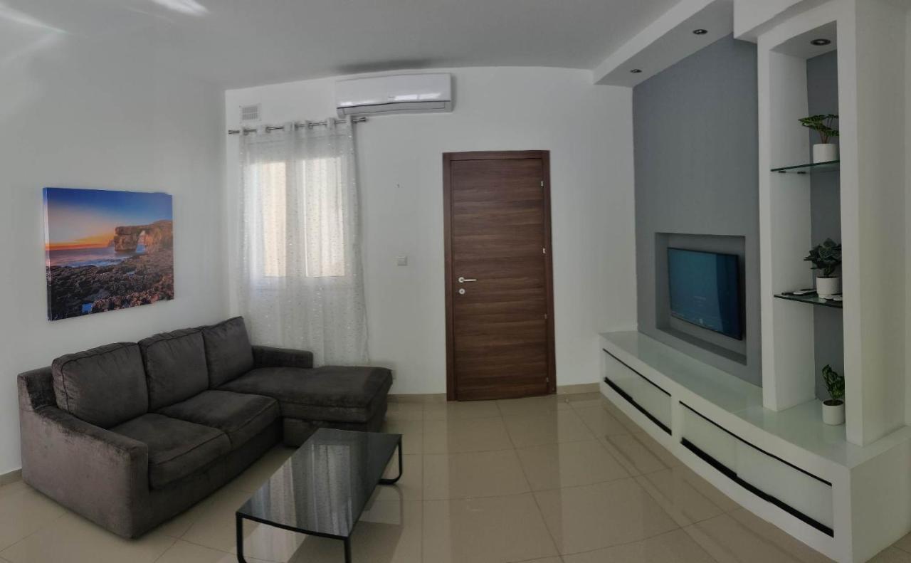 Seron Apartment 3 St. Paul's Bay Exterior foto